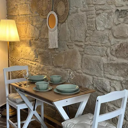 Stone Nest Appartement Tokhni